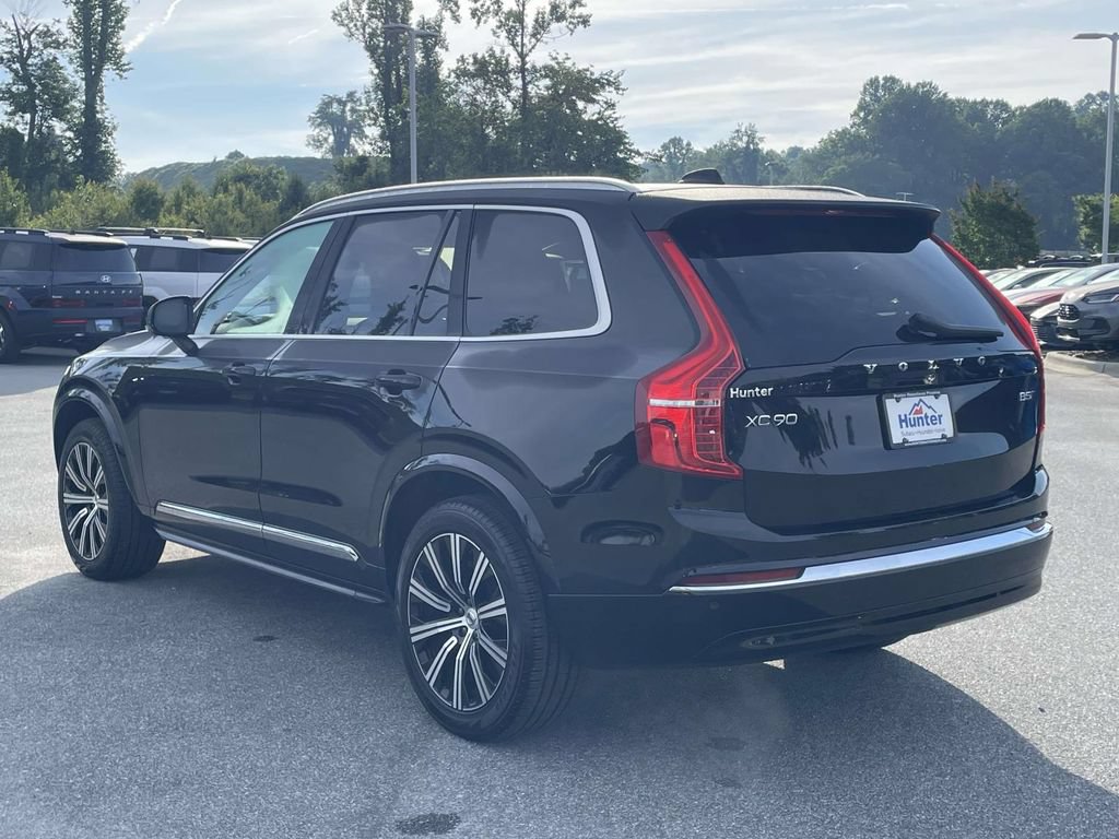 Used 2025 Volvo XC90 B5 Core AWD/4WD image 26