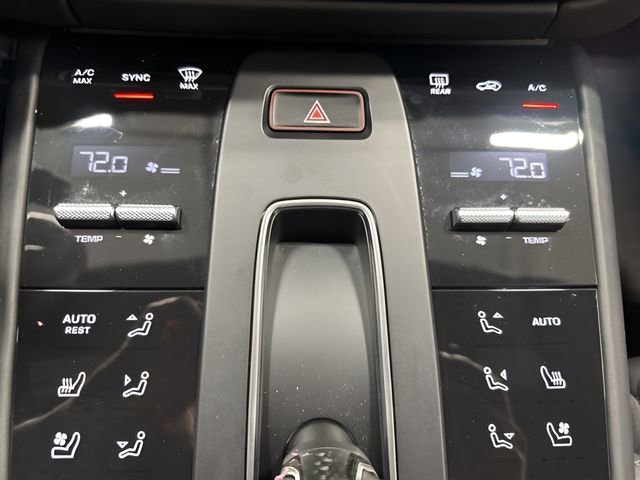 Used 2024 Porsche Macan GTS image 28