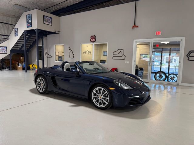 Used 2018 Porsche 718 Boxster RWD image 87