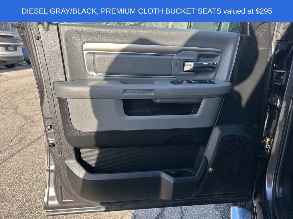 Used 2017 RAM 1500 Big Horn image 12