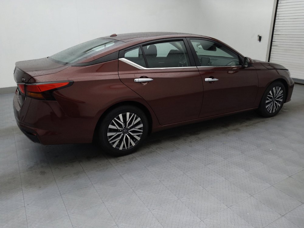 Used 2023 Nissan Altima 2.5 SV image 10