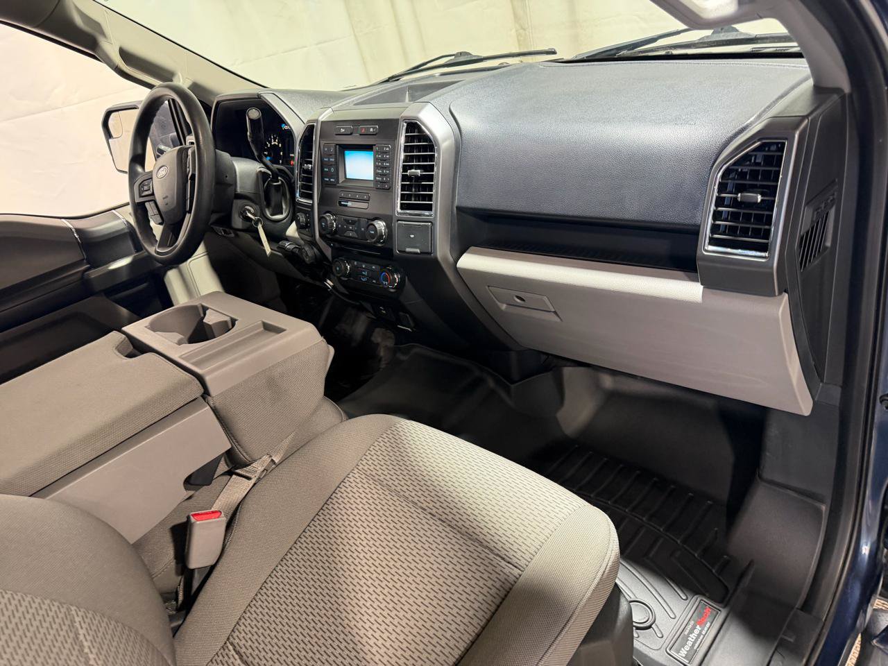 Used 2016 Ford F150 XLT AWD/4WD image 13