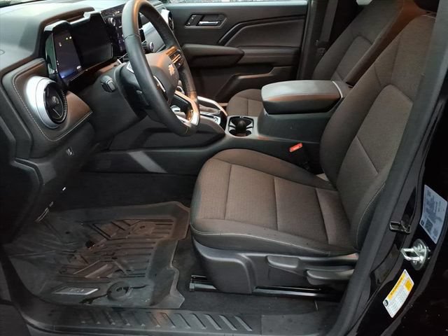 Used 2024 Chevrolet Colorado LT w/ LT Convenience Package AWD/4WD image 11