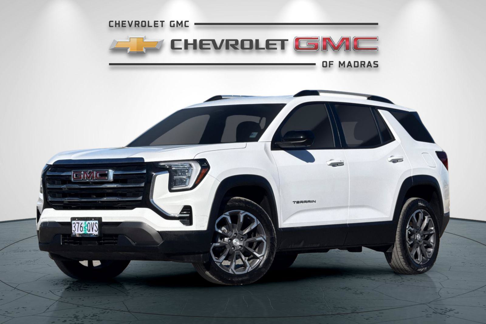 Used 2026 GMC Terrain Elevation w/ Elevation Premium Package AWD/4WD image 7