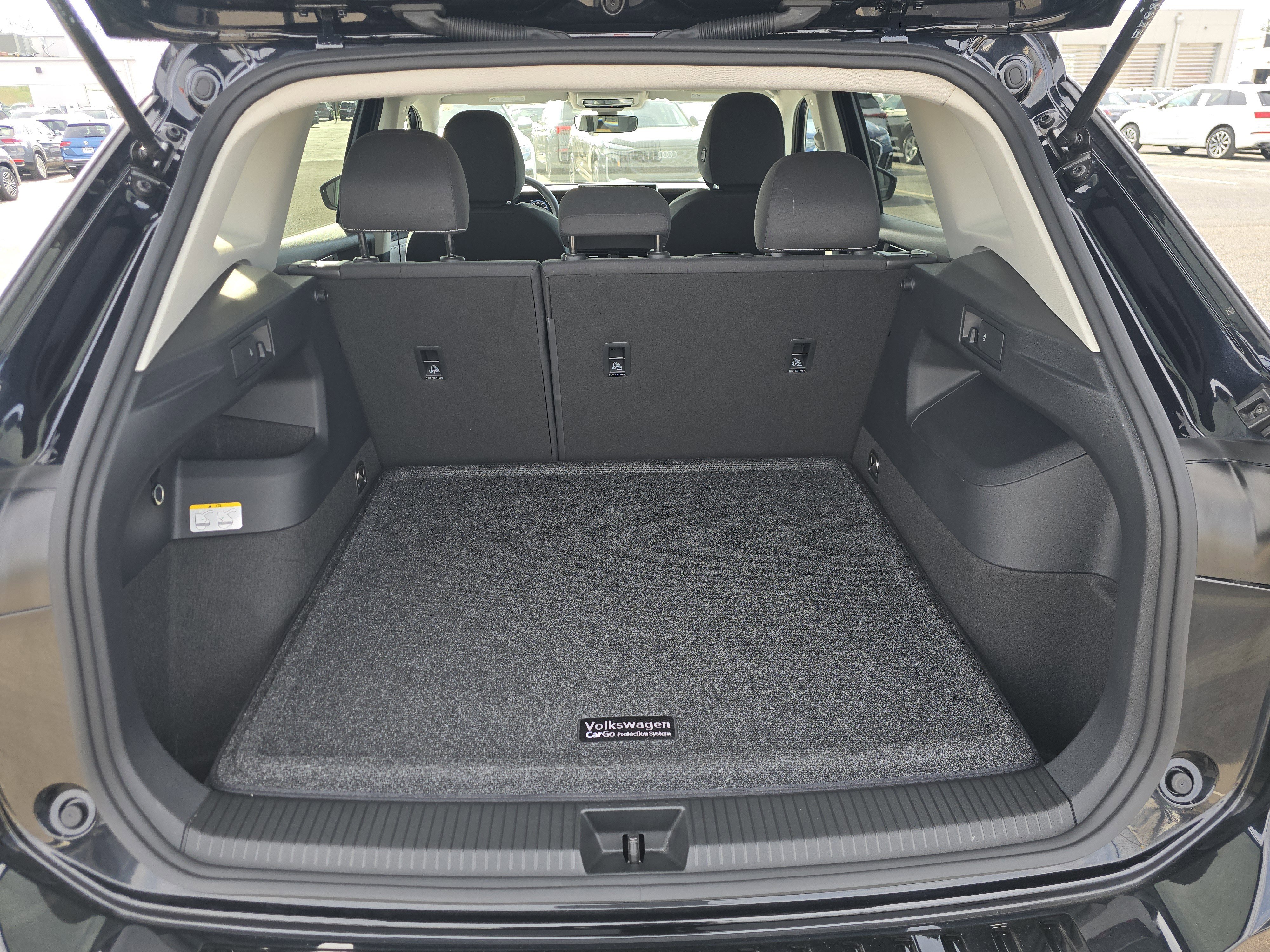 New 2025 Volkswagen Tiguan S AWD/4WD image 15