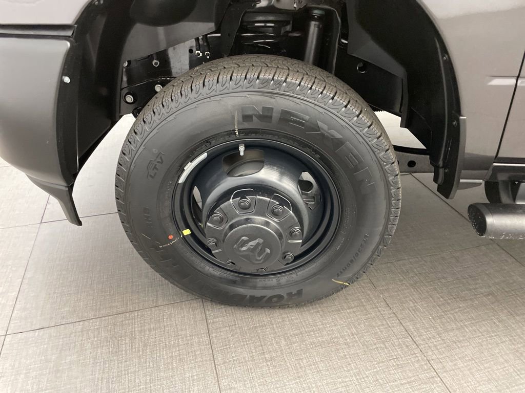 New 2026 RAM 3500 Tradesman image 8