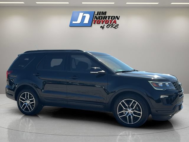 Used 2018 Ford Explorer Sport AWD/4WD image 3