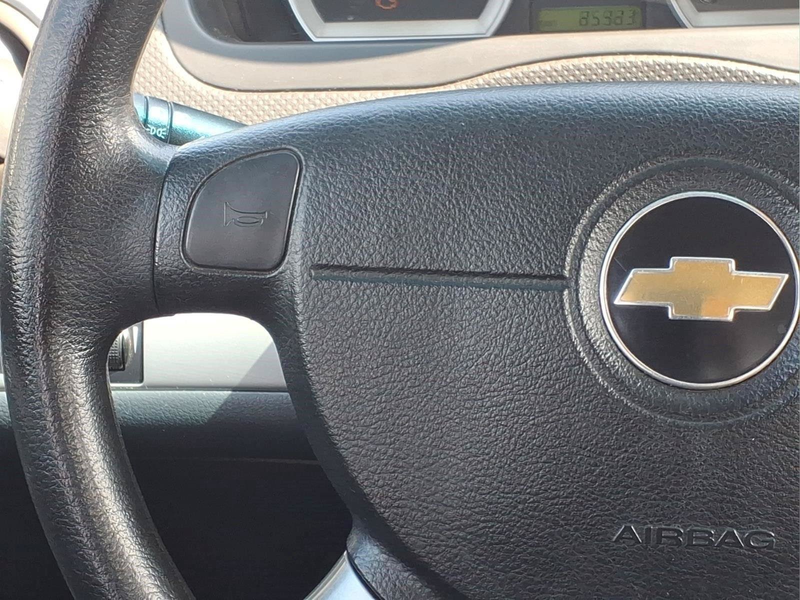 Used 2011 Chevrolet Aveo LT FWD image 10