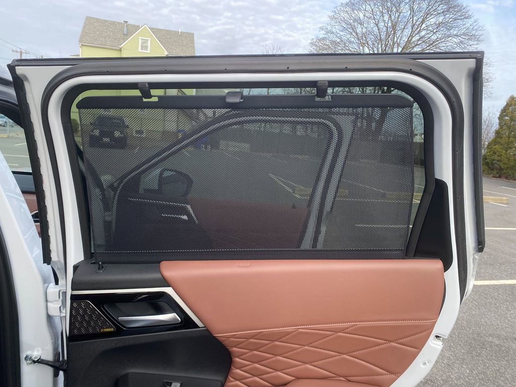 New 2026 Mitsubishi Outlander SEL FWD image 30