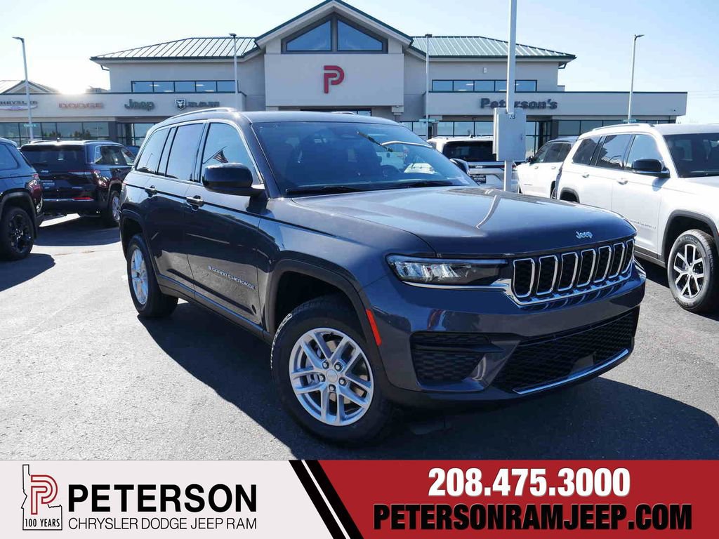 New 2025 Jeep Grand Cherokee Laredo X