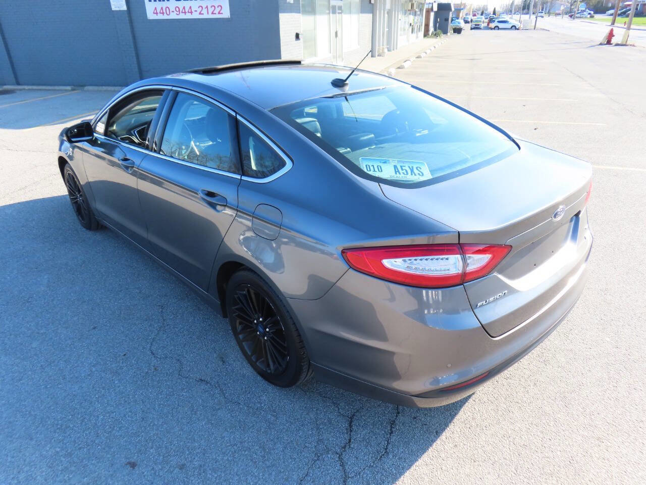 Used 2014 Ford Fusion SE w/ Equipment Group 202A image 25