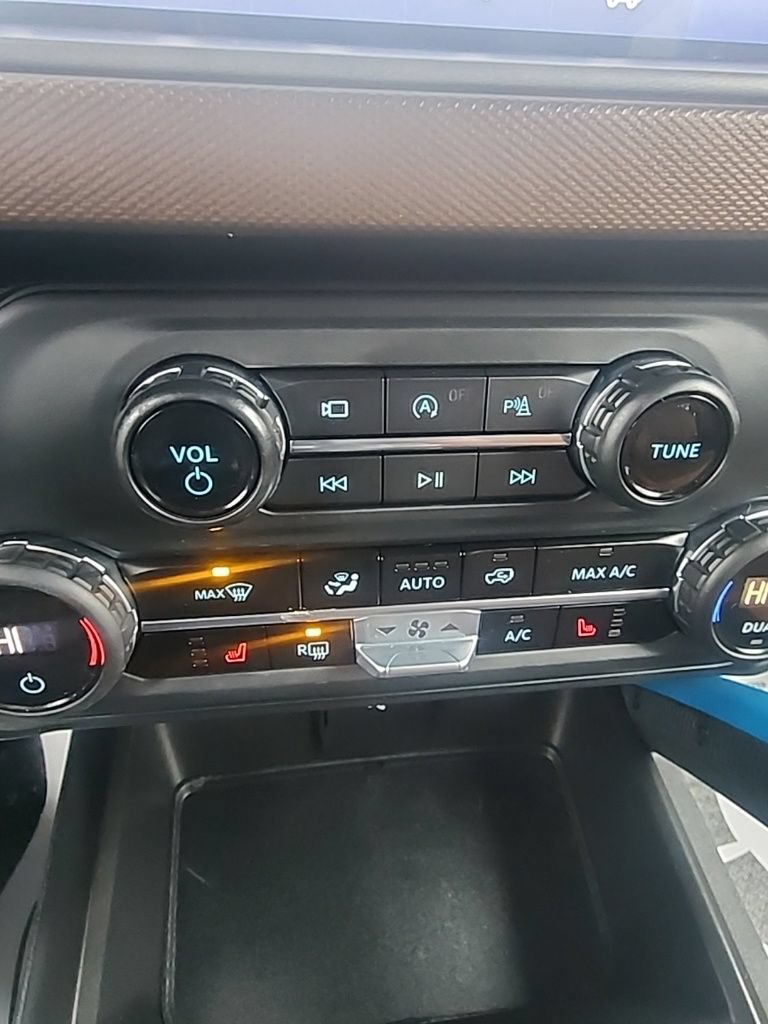 Used 2023 Ford Bronco Outer Banks AWD/4WD image 10