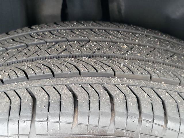 Certified 2023 Jeep Cherokee Altitude Lux image 21