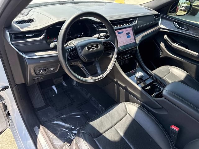 Used 2023 Jeep Grand Cherokee L Overland w/ MOPAR Finishing Package RWD image 25
