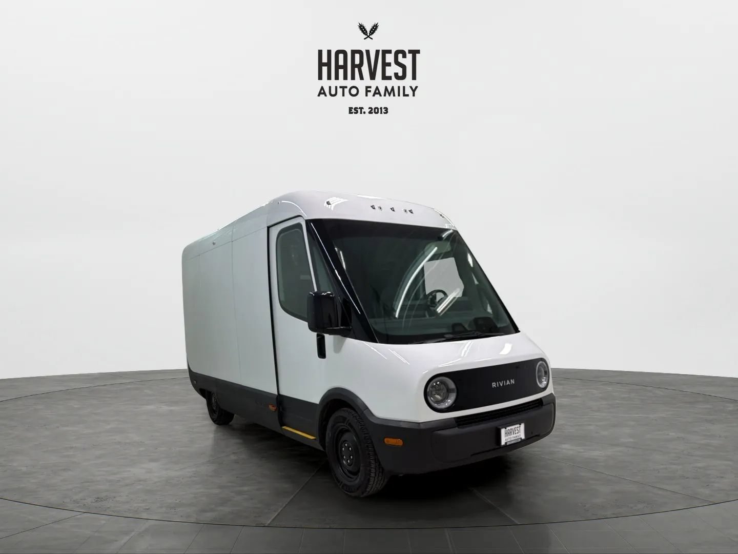Used 2024 Rivian Delivery 500 FWD image 10