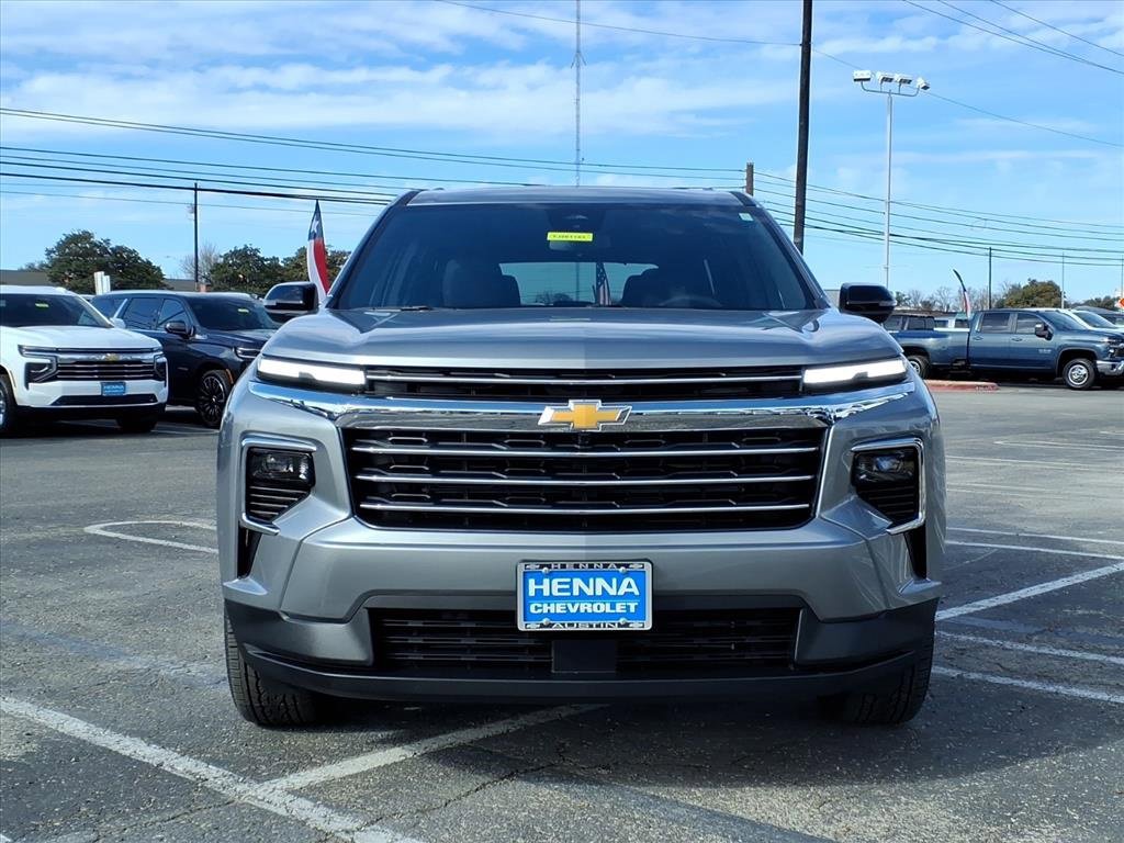 New 2026 Chevrolet Traverse LT image 2