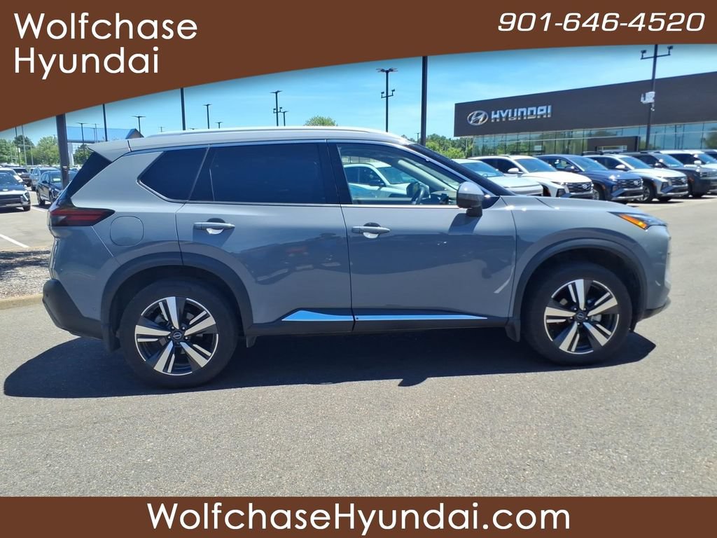 Used 2023 Nissan Rogue SL w/ SL Premium Package FWD image 6