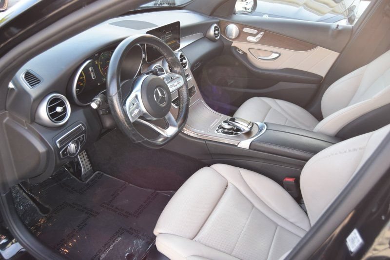 Used 2020 Mercedes-Benz C 300 4MATIC Sedan image 17