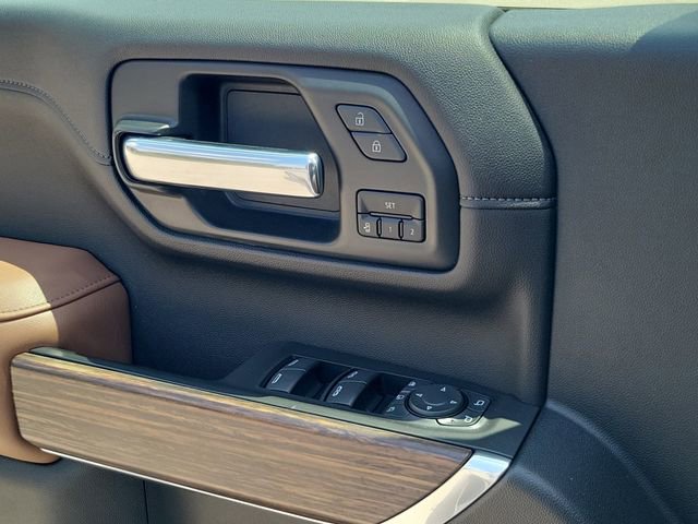 Used 2020 Chevrolet Silverado 2500 High Country image 19