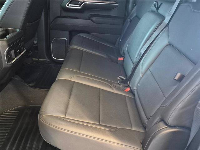 Used 2023 Chevrolet Silverado 1500 LTZ AWD/4WD image 16