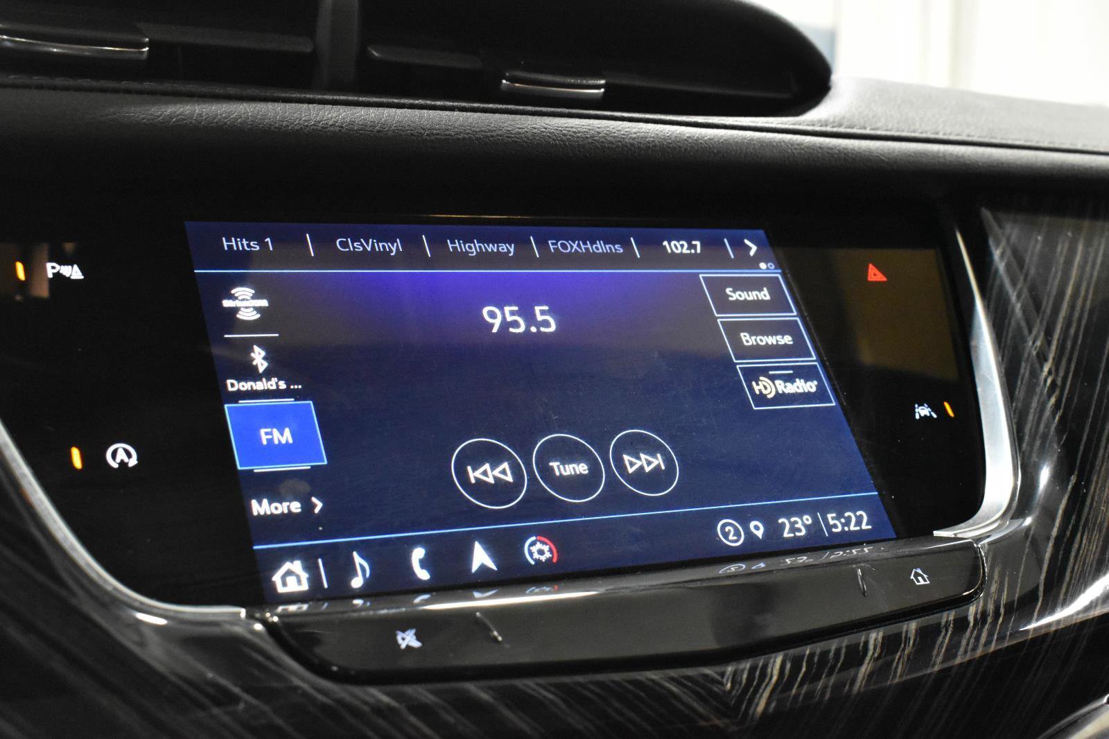 Certified 2025 Cadillac XT6 Premium Luxury image 19