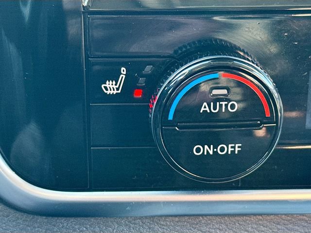 Used 2023 Nissan Rogue Platinum image 21