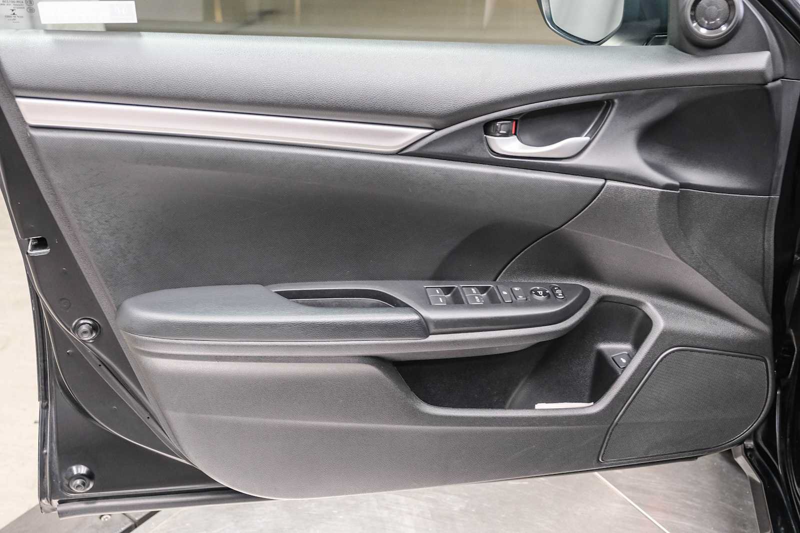 Used 2019 Honda Civic Sport image 25