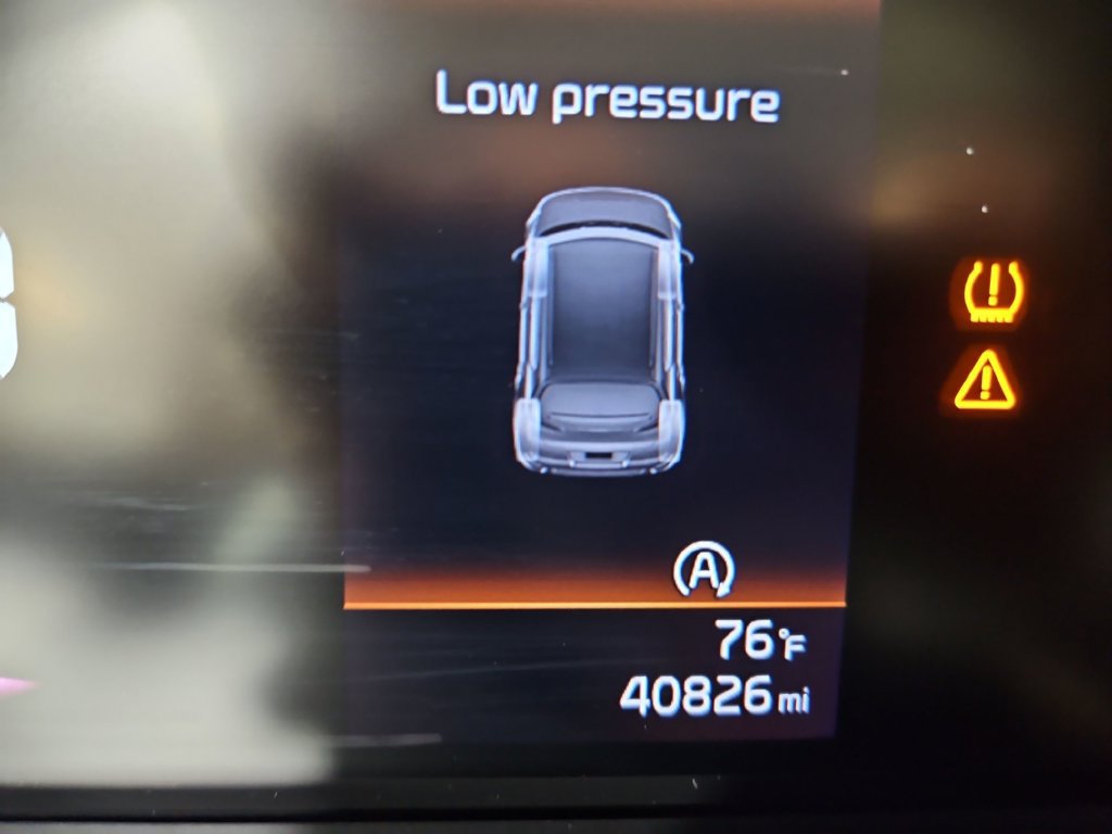 Used 2023 Kia Soul GT-Line w/ GT-Line Technology Package FWD image 17