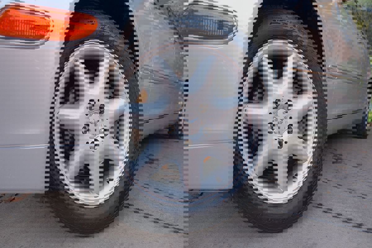 Used 2002 Mercedes-Benz C 320 Sedan image 47