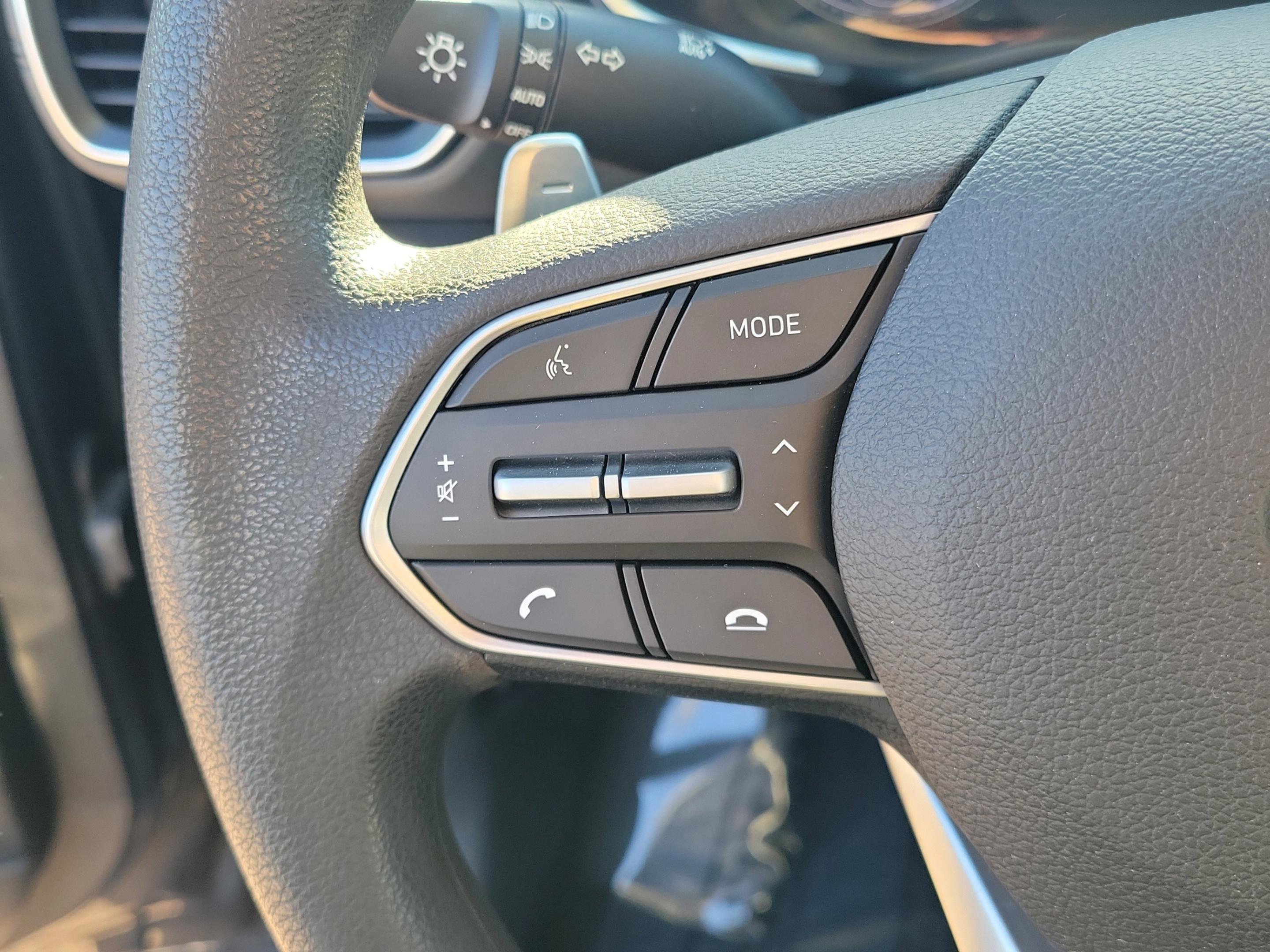 Used 2021 Hyundai Santa Fe SE image 26