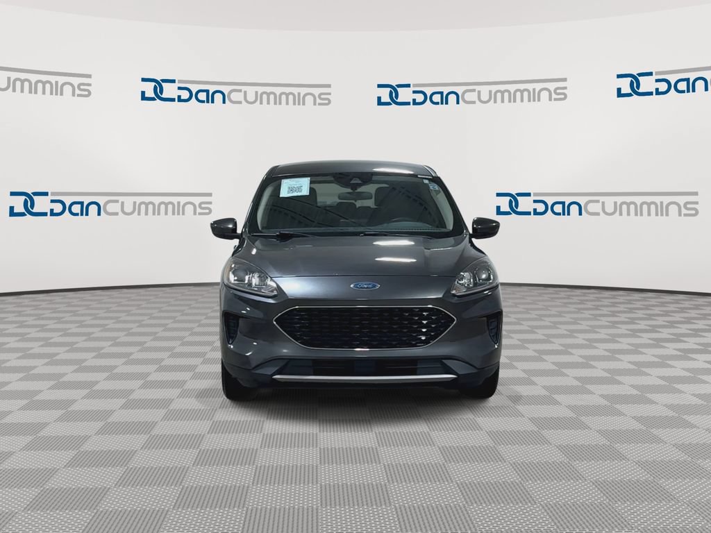 Used 2020 Ford Escape SE FWD image 4
