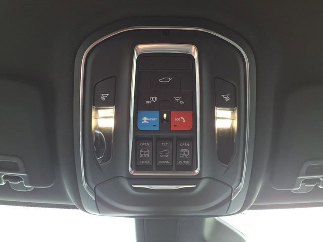 New 2026 Jeep Grand Cherokee L Limited image 25