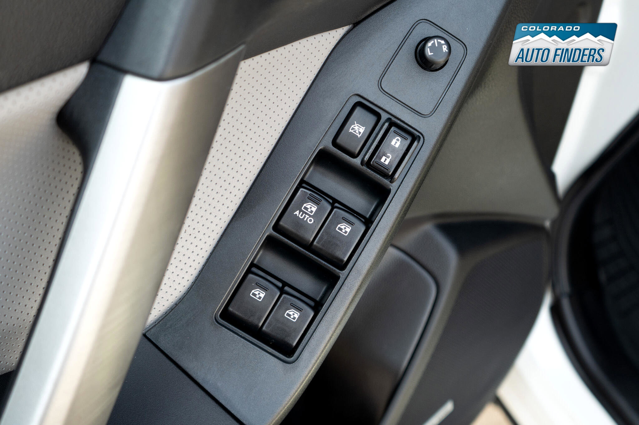 Used 2015 Subaru Forester 2.5i Touring w/ Popular Package #2 image 14