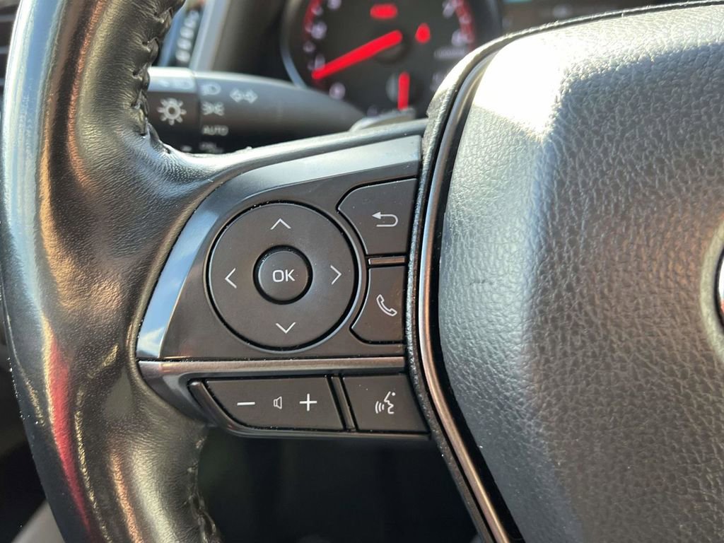 Used 2023 Toyota Camry XSE image 30