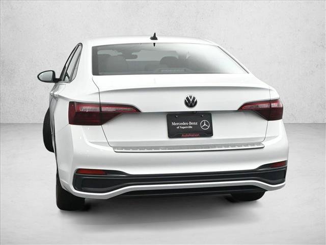 Used 2024 Volkswagen Jetta Sport FWD image 5