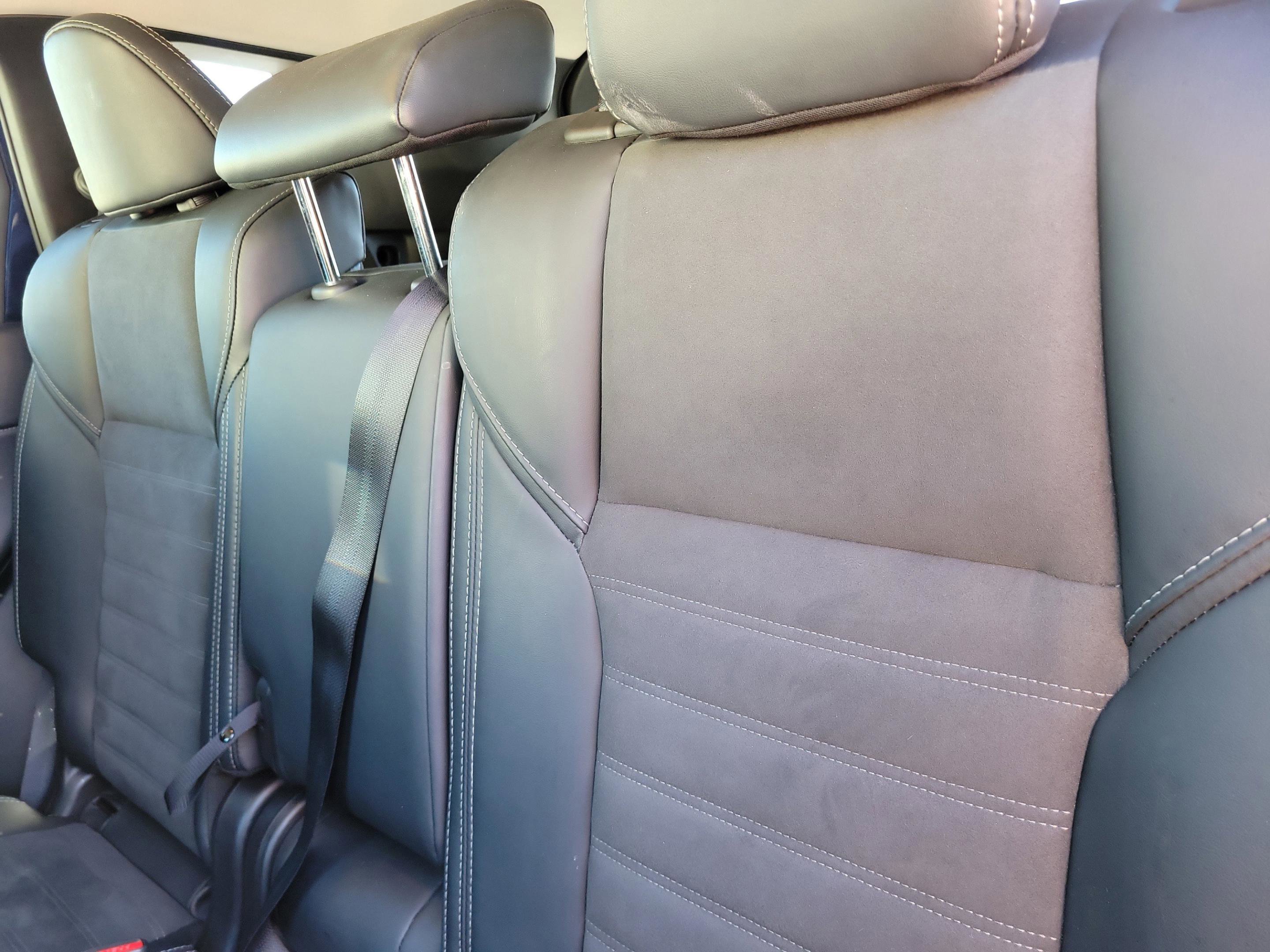 Used 2024 Mitsubishi Outlander SE image 22