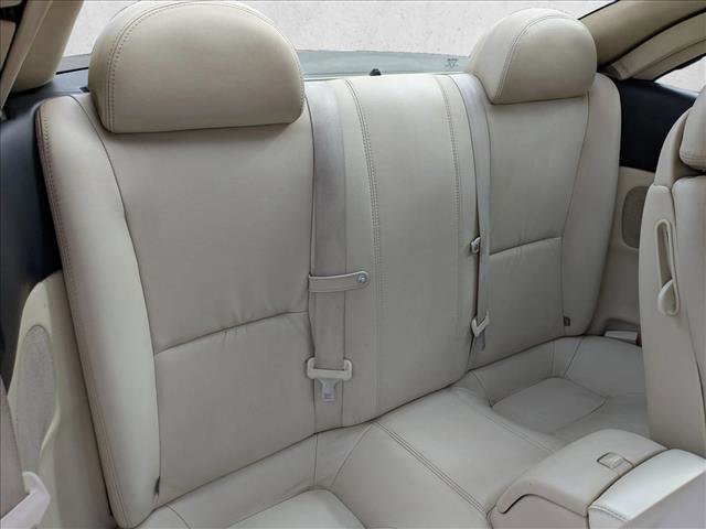 Used 2004 Lexus SC 430 Convertible RWD image 17