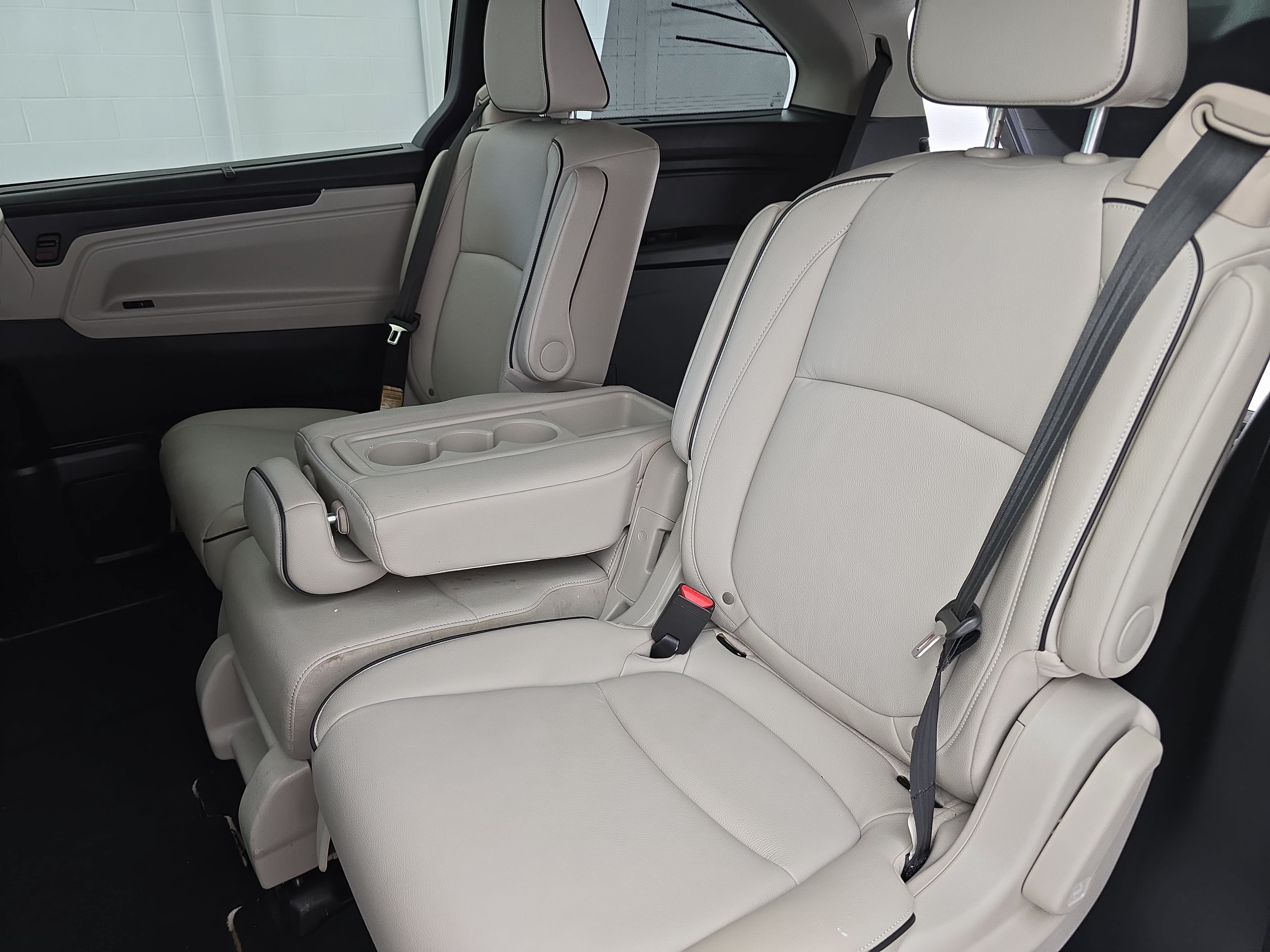 Certified 2025 Honda Odyssey Touring image 15