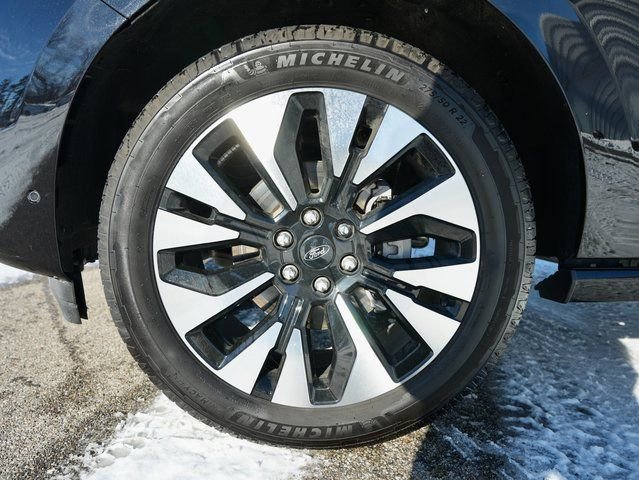 Used 2025 Ford Expedition Max Platinum w/ Driver's Package image 33