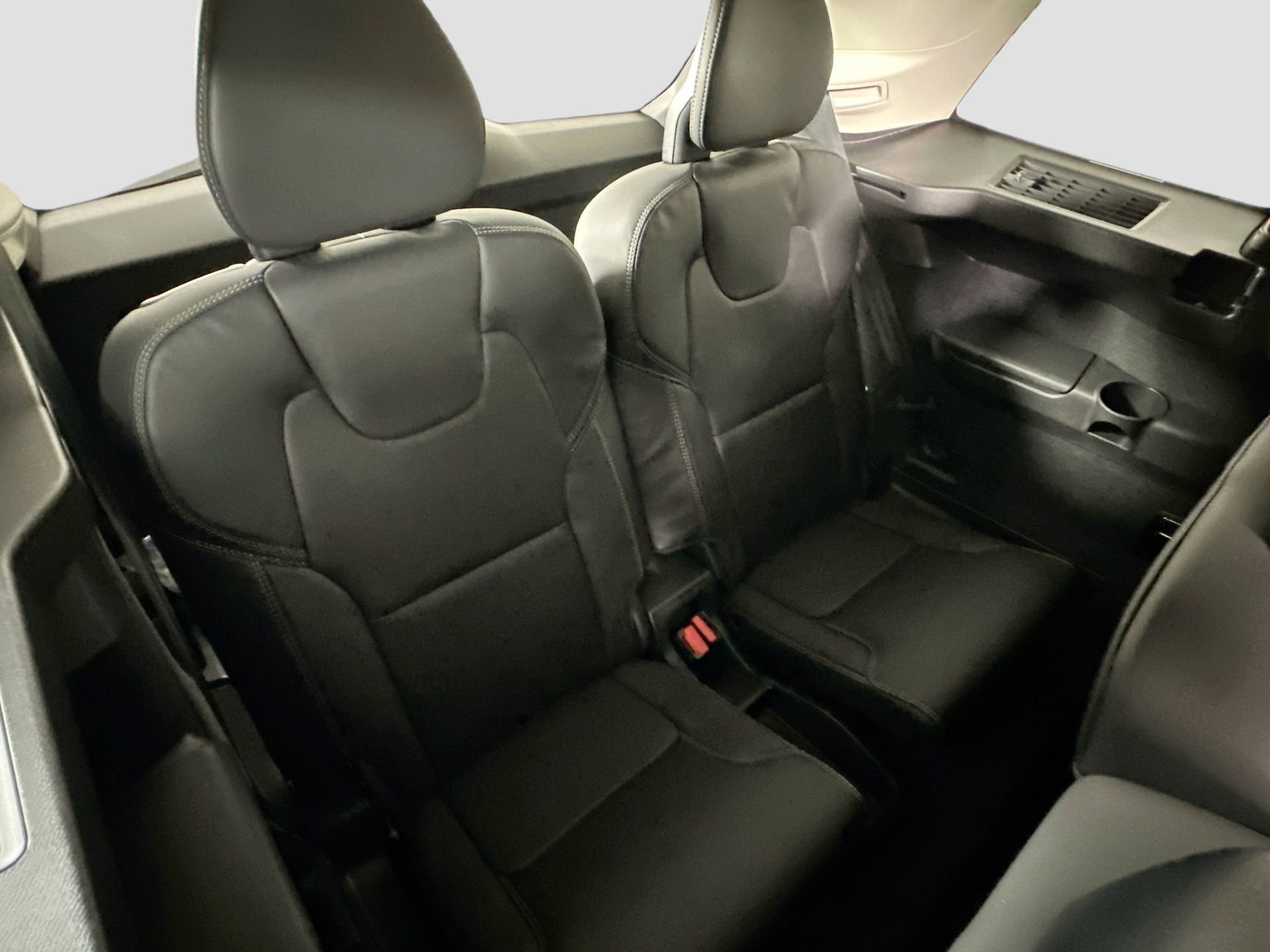 New 2026 Volvo XC90 T8 Ultra w/ Lounge Package image 28
