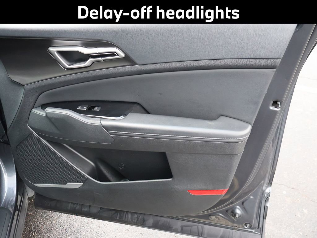 Used 2024 Kia Sportage EX image 13