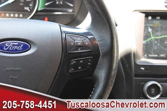 Used 2018 Ford Explorer XLT w/ Equipment Group 202A FWD image 32