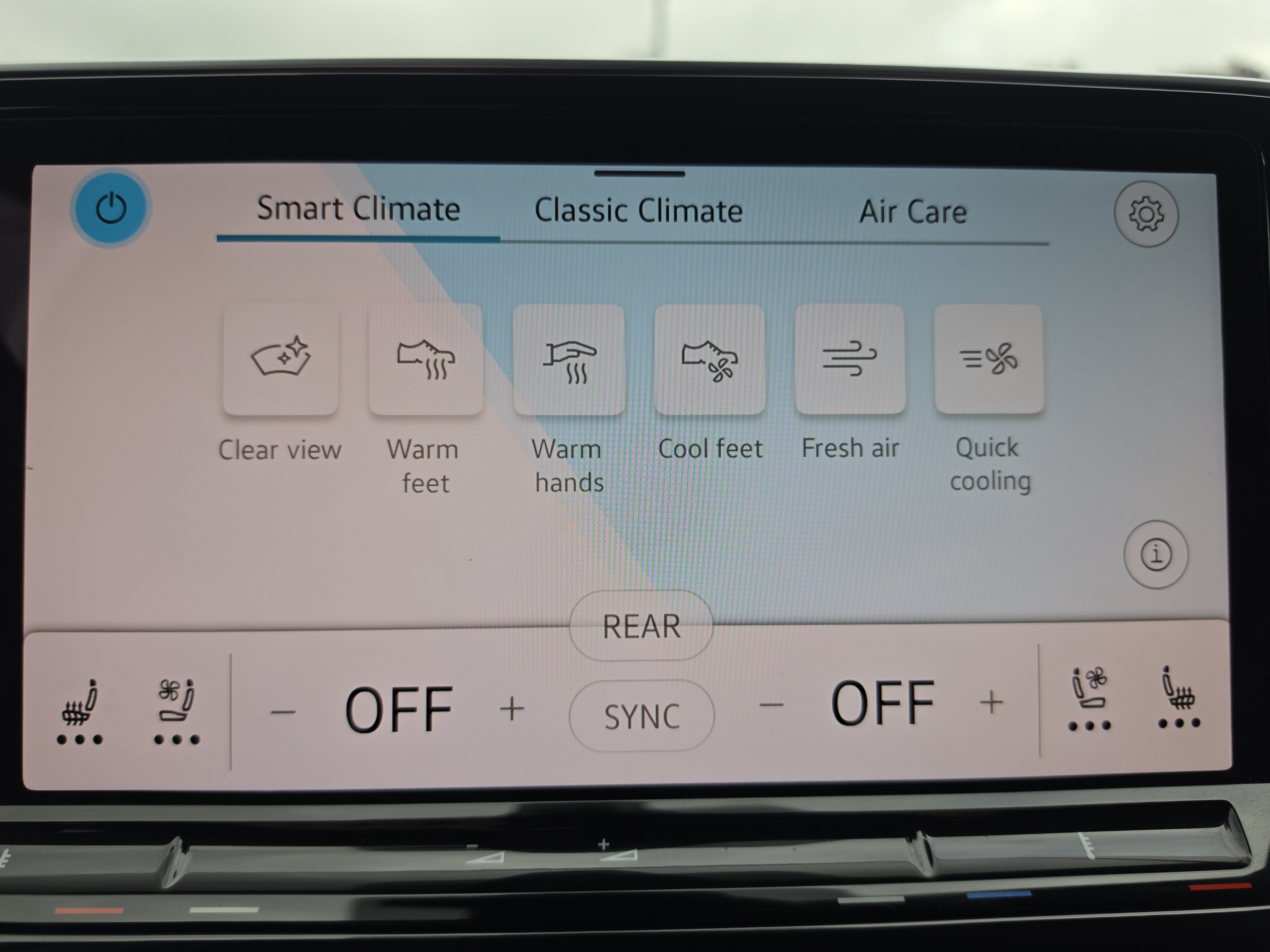 Used 2026 Volkswagen Atlas SE AWD/4WD image 30