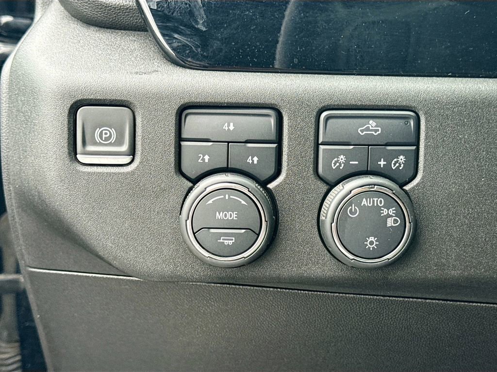 Certified 2024 Chevrolet Silverado 3500 LT image 10