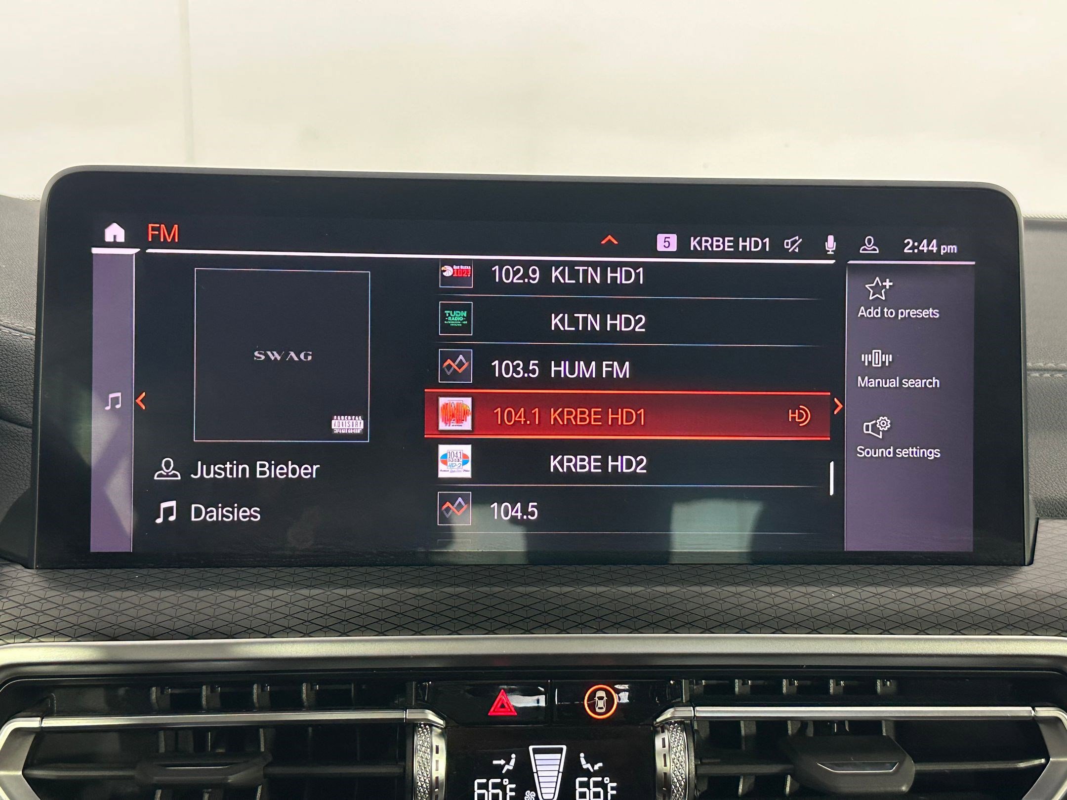 Certified 2023 BMW X4 xDrive30i w/ M Sport Package image 24