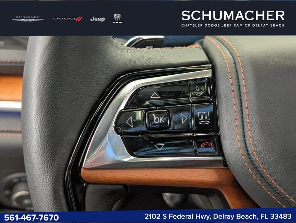 New 2025 Jeep Grand Cherokee Summit AWD/4WD image 24