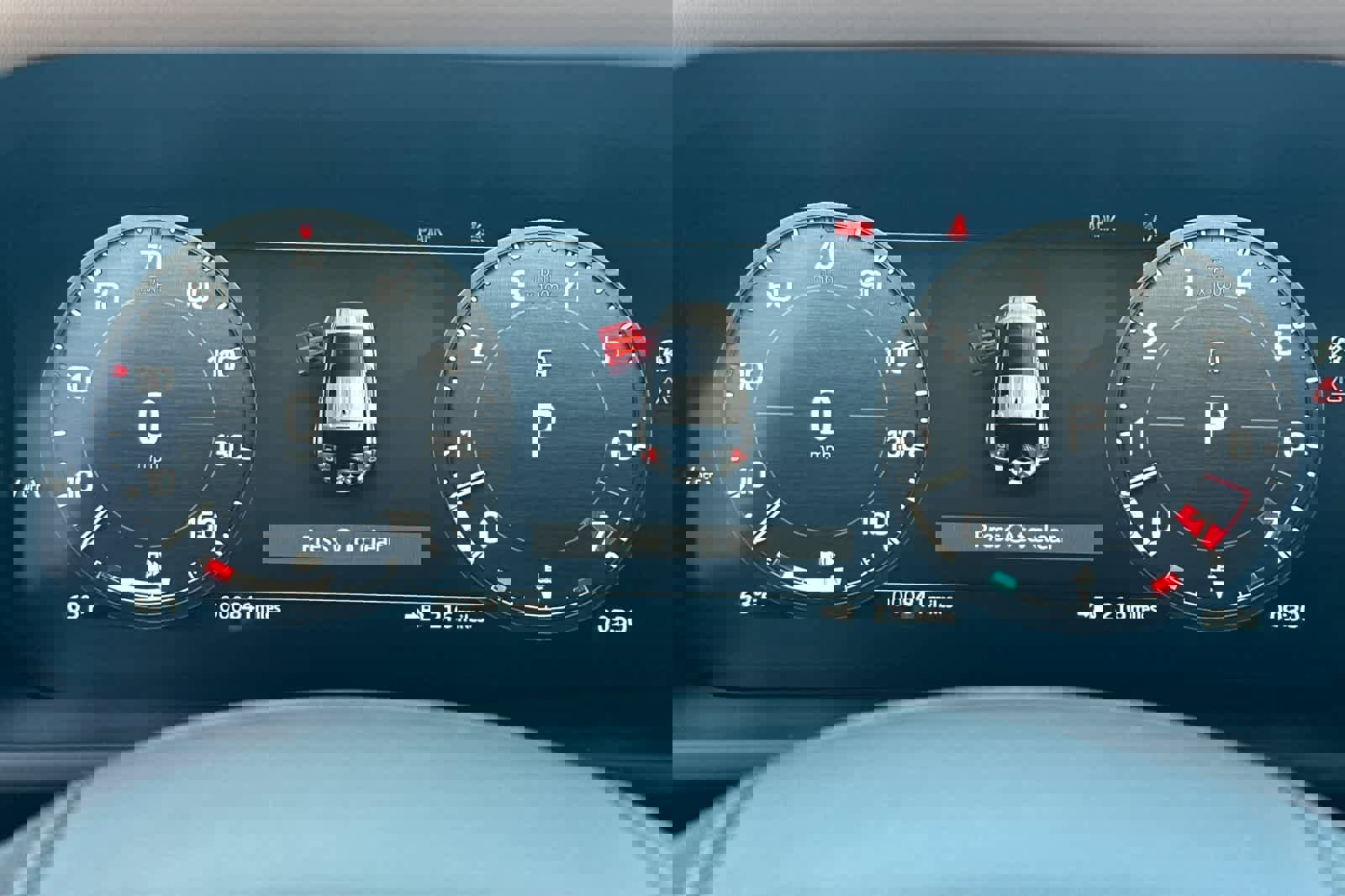 Used 2025 Land Rover Defender 110 V8 image 30