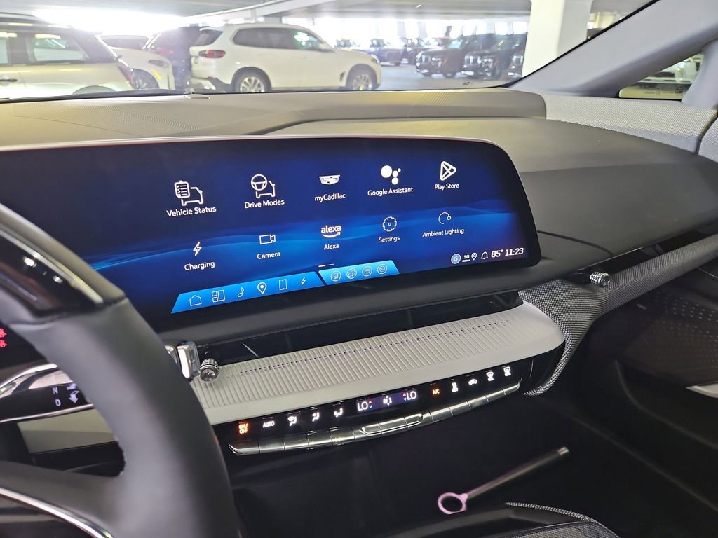 New 2025 Cadillac Optiq Sport 1 image 21