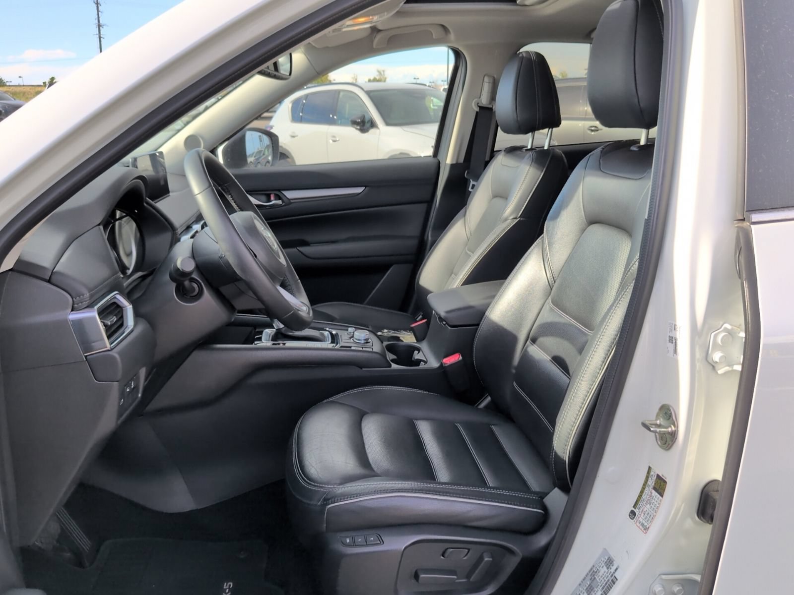Certified 2025 MAZDA CX-5 AWD 2.5 S w/ Preferred Package image 10