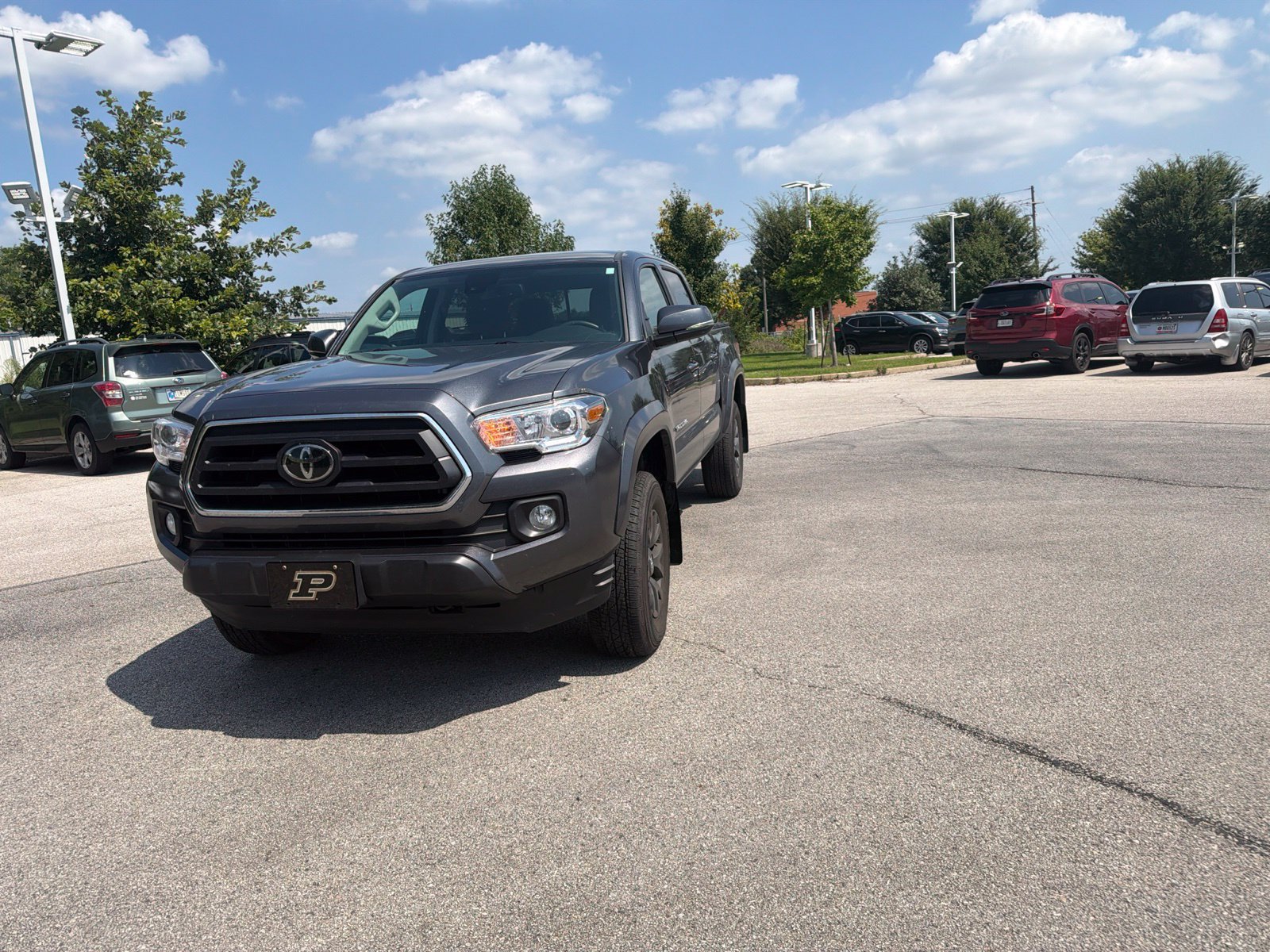 Used 2023 Toyota Tacoma SR5 AWD/4WD image 4